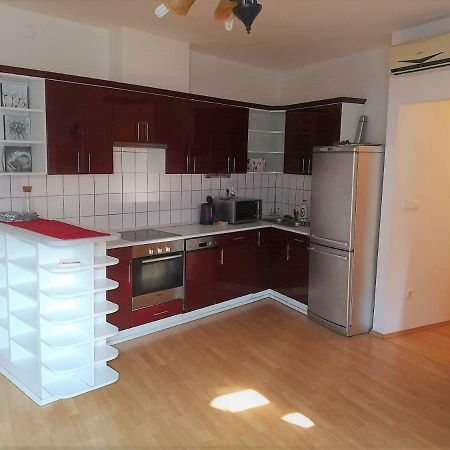 Centrum - A. Apartman Pětikostelí Exteriér fotografie