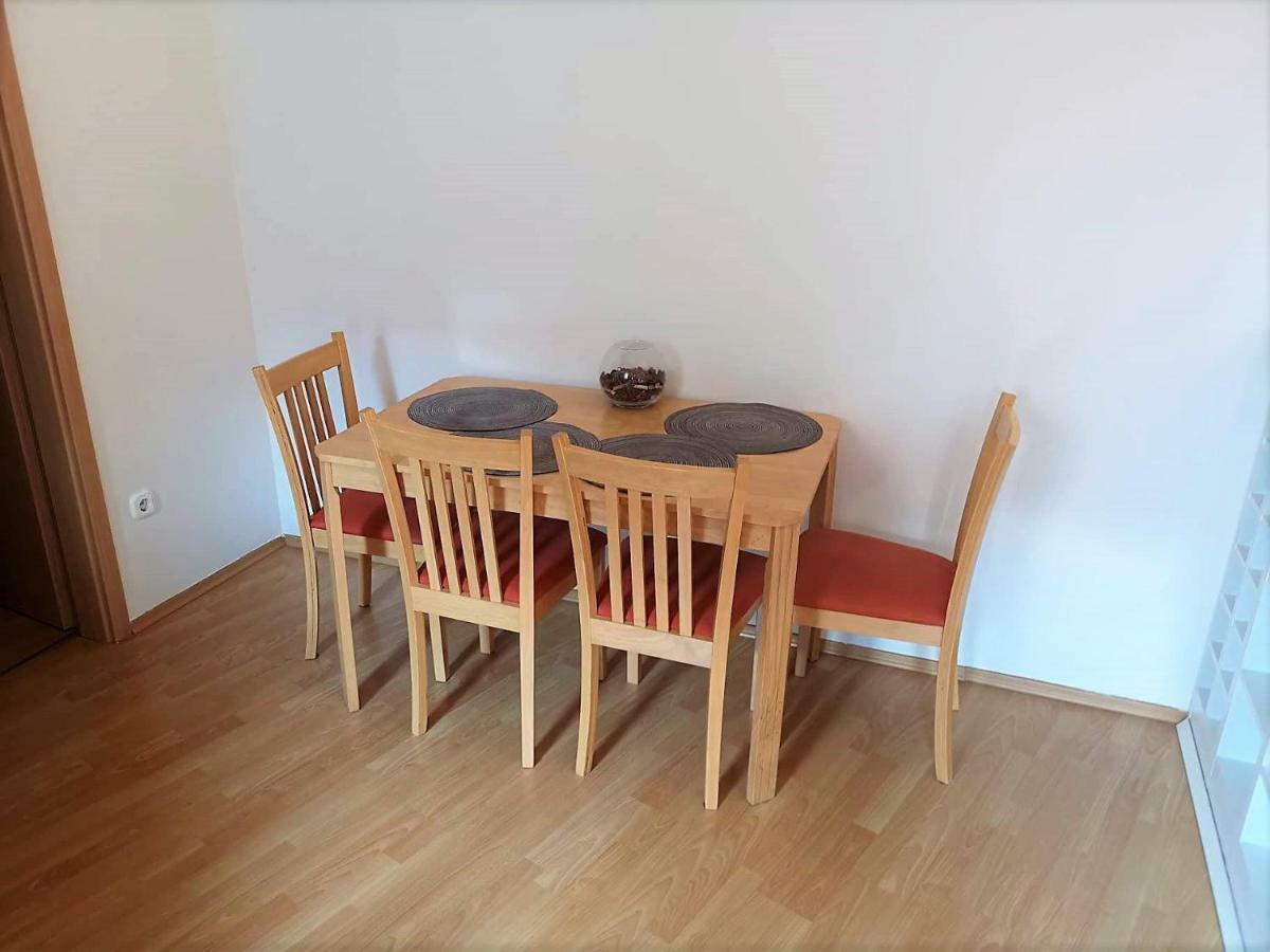 Centrum - A. Apartman Pětikostelí Exteriér fotografie
