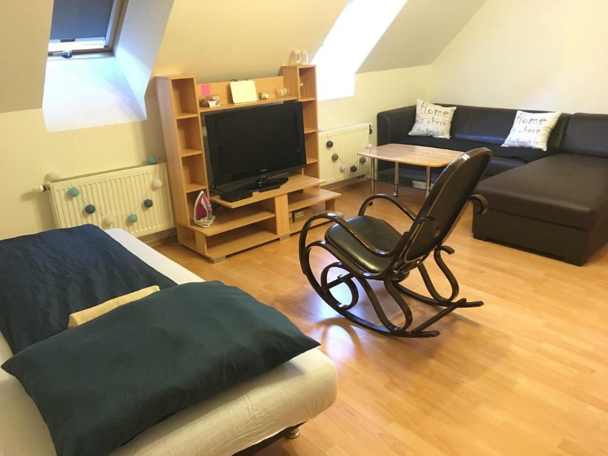 Centrum - A. Apartman Pětikostelí Exteriér fotografie